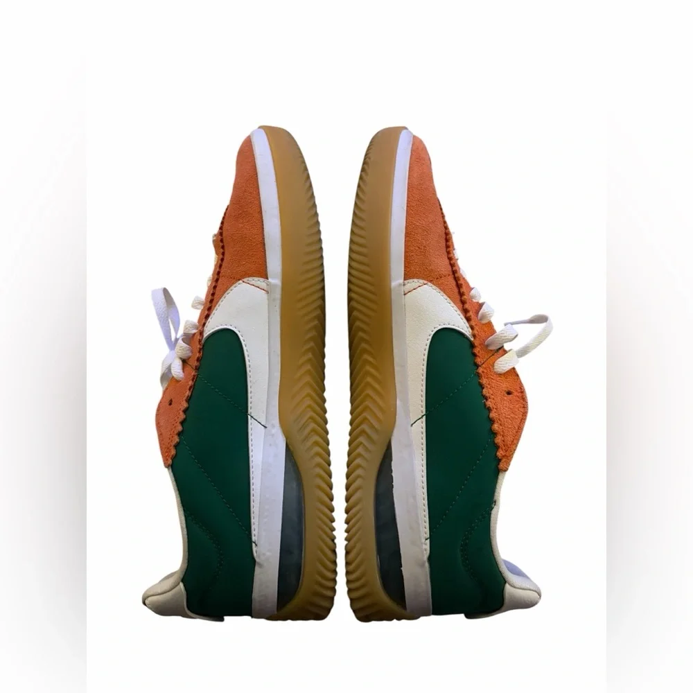 Nike BRSB Deep Orange Pine Green Skateboarding sneaker.Size 10.5. Good condition